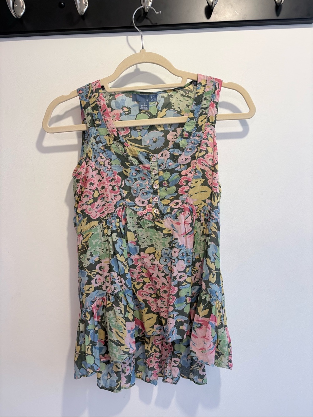 Floral Sleeveless Ruffle Hem Tank Top - Multi